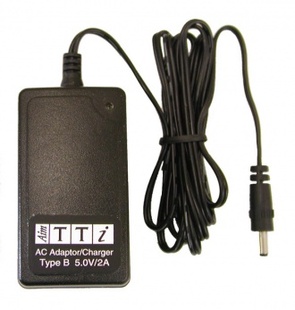 AIM-TTI_PSA-VC Vehicle Charger (12V/24V) for PSA series spectrum analyzers